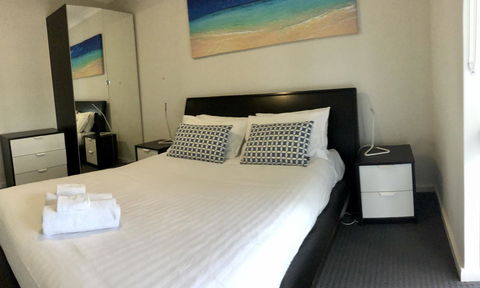 West Beach Lagoon 218 - Outstanding Value! - Accommodation Mooloolaba 3