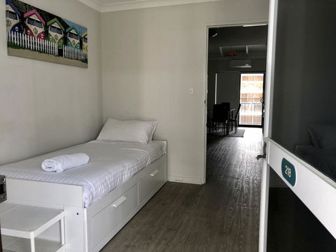 West Beach Lagoon 218 - Outstanding Value! - Accommodation Mooloolaba 5