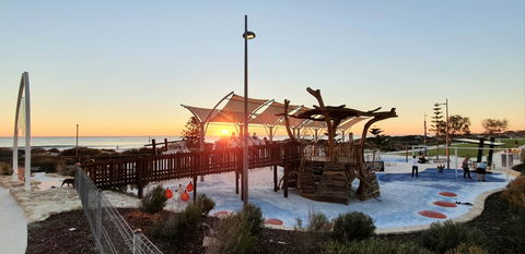 West Beach Lagoon 218 - Outstanding Value! - Accommodation Mooloolaba 24