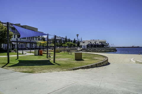 Luxury Suite Bunbury - Accommodation Mooloolaba 19