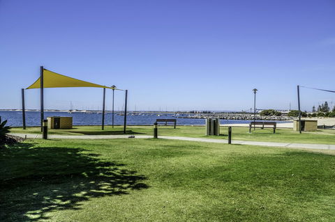 Luxury Suite Bunbury - Accommodation Mooloolaba 20