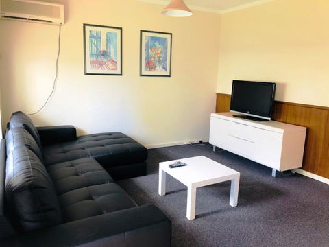West Beach Lagoon 208 â€“ Great Value! - Accommodation Mooloolaba 9