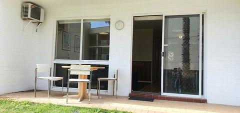 West Beach Lagoon 208 â€“ Great Value! - Accommodation Mooloolaba 16