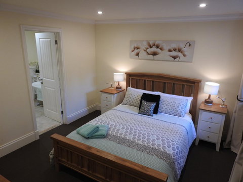 Quiet Escapes Cottages - Accommodation Mooloolaba 8
