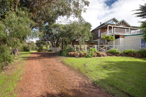 Surfside Ocean Beach Denmark Holiday Accommodation - Accommodation Mooloolaba 24