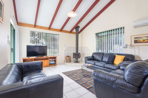 Surfside Ocean Beach Denmark Holiday Accommodation - Accommodation Mooloolaba 41