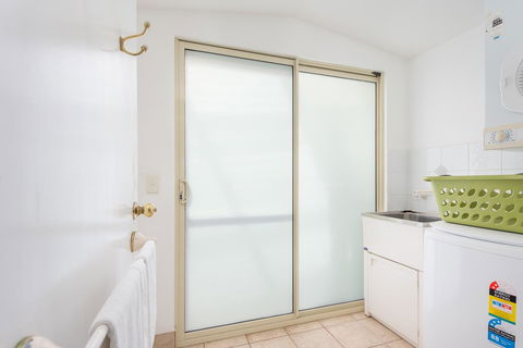 Surfside Ocean Beach Denmark Holiday Accommodation - Accommodation Mooloolaba 19