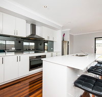 Vacation Home - Accommodation Mooloolaba