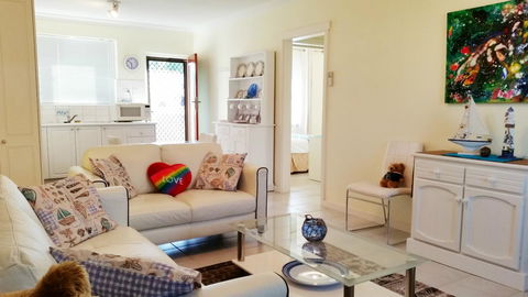 Island View Villas - Accommodation Mooloolaba 0