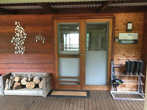 Tegwan's Nest Holiday Home - Accommodation Mooloolaba 7