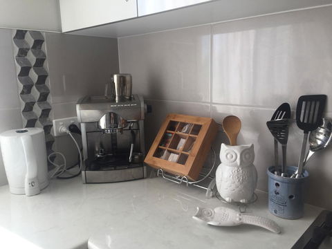 Bright & Beautiful Home On The Hills! - Accommodation Mooloolaba 15