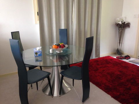 Bright & Beautiful Home On The Hills! - Accommodation Mooloolaba 9