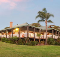 The Farmhouse - Accommodation Mooloolaba