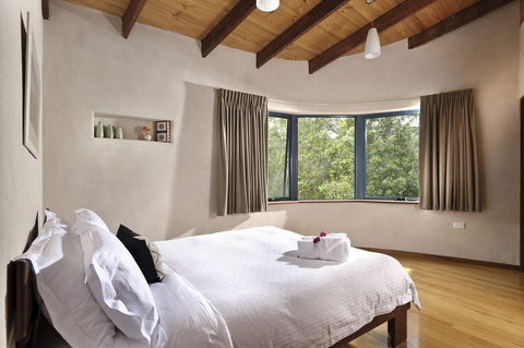 Aiyana Retreat - Accommodation Mooloolaba 12