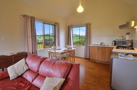 Balingup Highview Chalets - Accommodation Mooloolaba 4