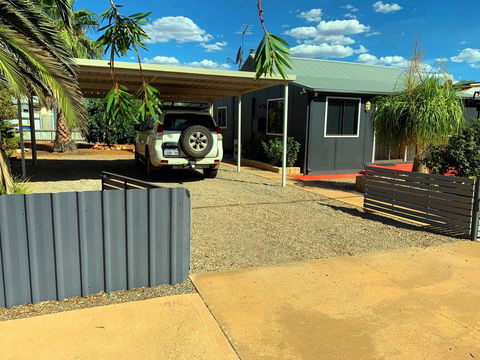 The Cottage That Could - Accommodation Mooloolaba 0