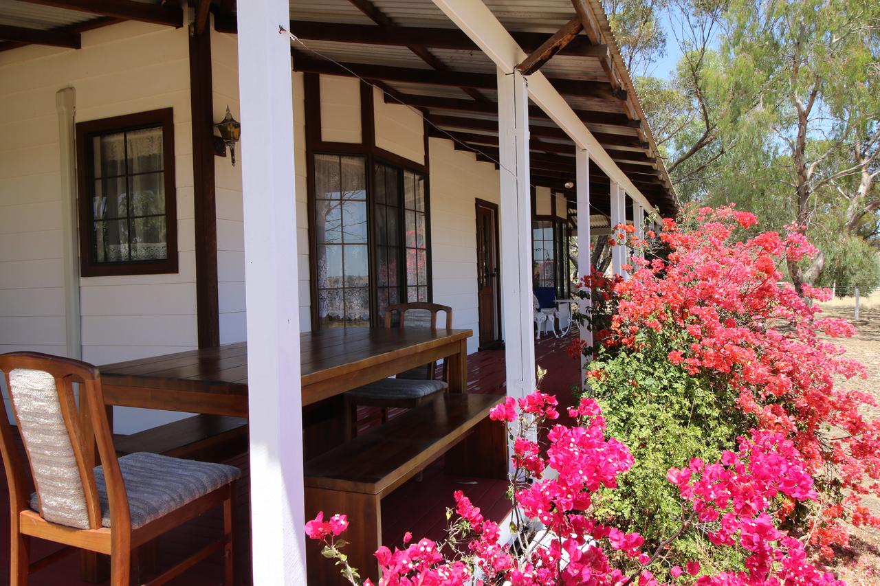 Burlong WA Accommodation Mooloolaba