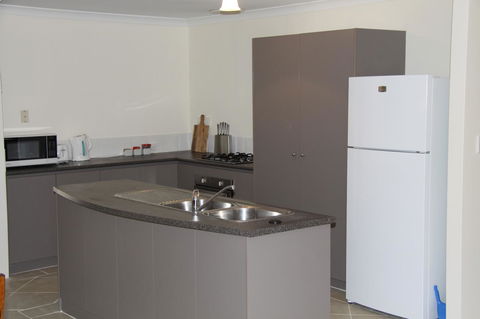 Byford House On The Scarp - Accommodation Mooloolaba 2