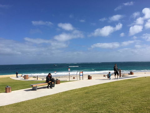 Magnificent Beach Retreat - Accommodation Mooloolaba 32