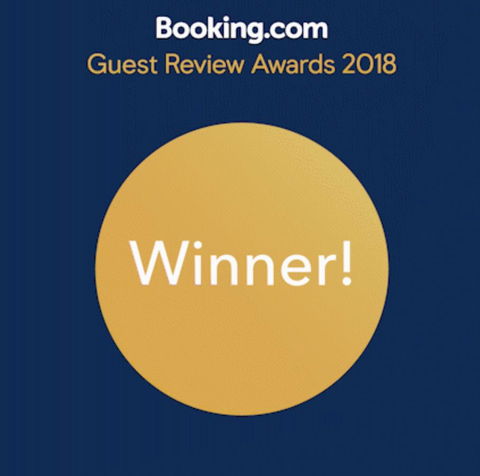 Magnificent Beach Retreat - Accommodation Mooloolaba 2