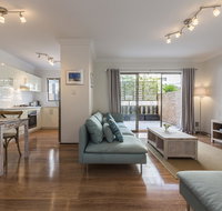 Cottesloe Sea Salt Abode - Accommodation Mooloolaba