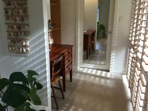 DESIGNER'S STUDIO - Accommodation Mooloolaba 10