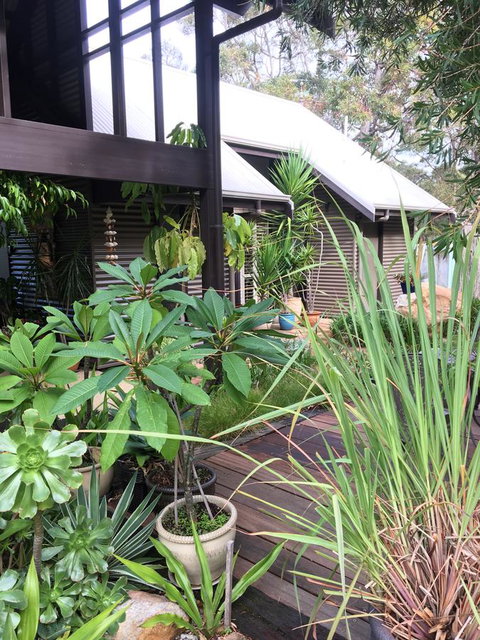 DESIGNER'S STUDIO - Accommodation Mooloolaba 19