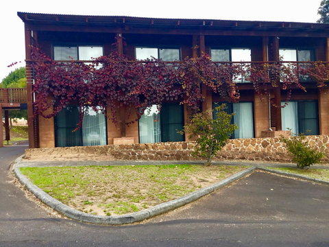 The Pemberton Hotel - Accommodation Mooloolaba 11