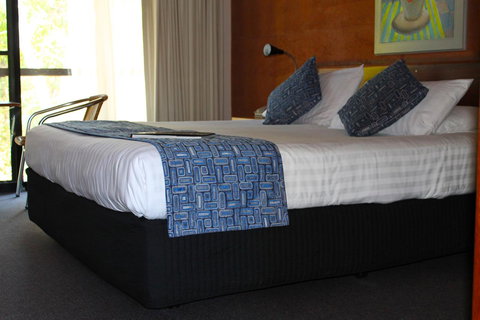 The Pemberton Hotel - Accommodation Mooloolaba 17