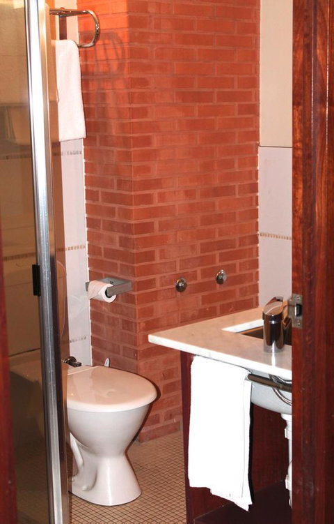 The Pemberton Hotel - Accommodation Mooloolaba 27