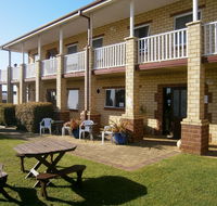 Baywatch Manor Augusta - Accommodation Mooloolaba