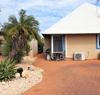 Osprey Holiday Village Unit 213/1 Bedroom - Spa bath king size bed perfect for any couple - Accommodation Mooloolaba