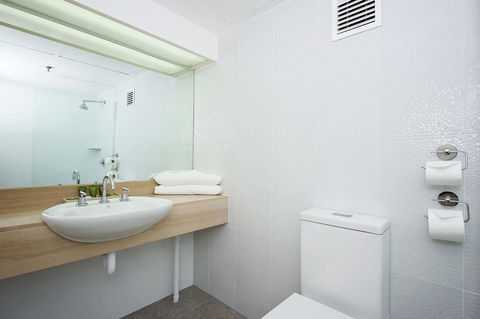 Best Western Plus Hotel Lord Forrest - Accommodation Mooloolaba 12
