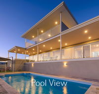 32 Corella Court - Private Jetty and Pool - Accommodation Mooloolaba