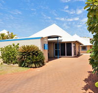 Osprey Holiday Village Unit 119 - Close to the pool - Accommodation Mooloolaba