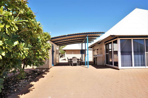 Osprey Holiday Village Unit 120 - Plenty Of Room For A Large Family - Accommodation Mooloolaba 17