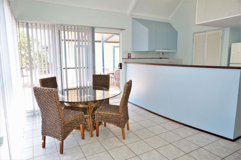 Osprey Holiday Village Unit 120 - Plenty Of Room For A Large Family - Accommodation Mooloolaba 5