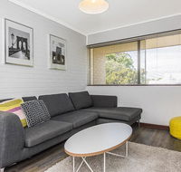 Rosalie 34 - Accommodation Mooloolaba