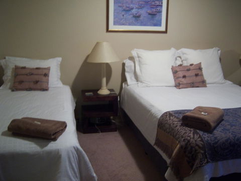 Scarborough - Oceanview 2 Bed, 2 Bathroom Apartment - Accommodation Mooloolaba 12