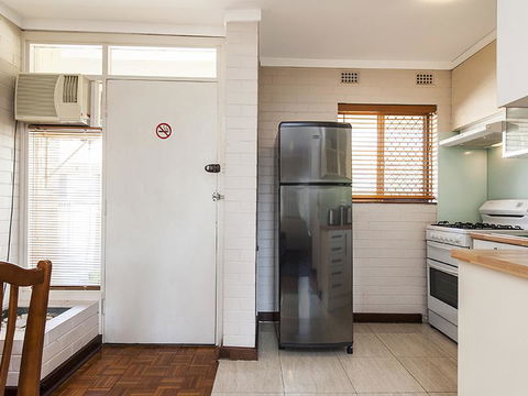Rosalie 35 - Accommodation Mooloolaba 9