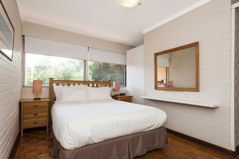 Rosalie 35 - Accommodation Mooloolaba 13