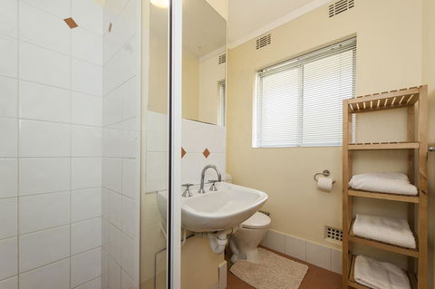 Rosalie 35 - Accommodation Mooloolaba 17