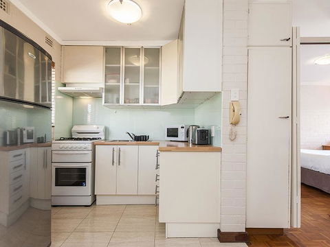 Rosalie 35 - Accommodation Mooloolaba 11