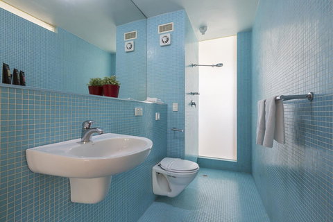 Cottesloe Tree Top Studio - Executive Escapes - Accommodation Mooloolaba 12