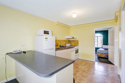 West Beach Lagoon 109 â€“ Amazing Location! - Accommodation Mooloolaba 6