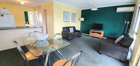 West Beach Lagoon 109 â€“ Amazing Location! - Accommodation Mooloolaba 4