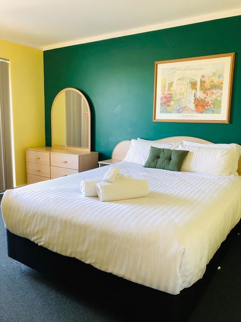 West Beach Lagoon 109 â€“ Amazing Location! - Accommodation Mooloolaba 5