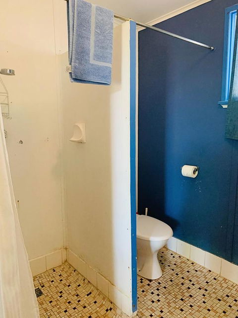 Shark Bay Cottages - Accommodation Mooloolaba 28