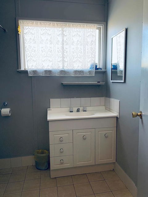 Shark Bay Cottages - Accommodation Mooloolaba 16