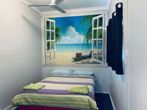 Shark Bay Cottages - Accommodation Mooloolaba 18